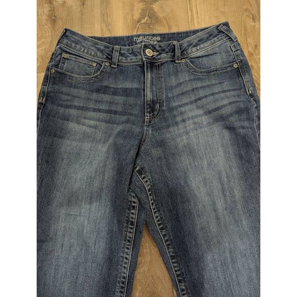 Maurices High Rise Curvy Flare Jeans - Picture 4 of 11